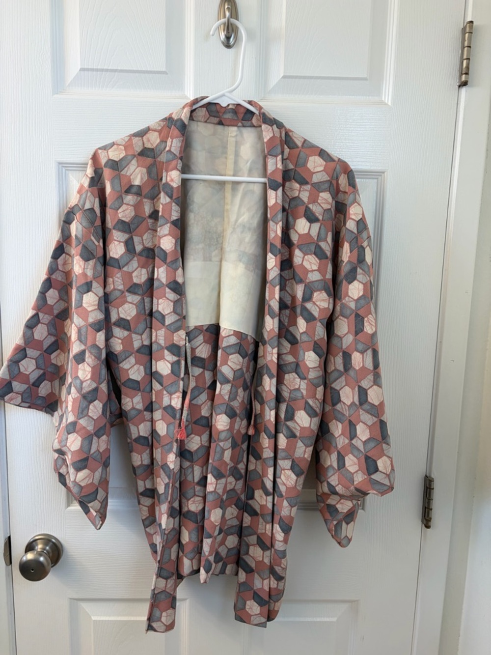 Geometric Print Kimono Jacket in Blush and Gray